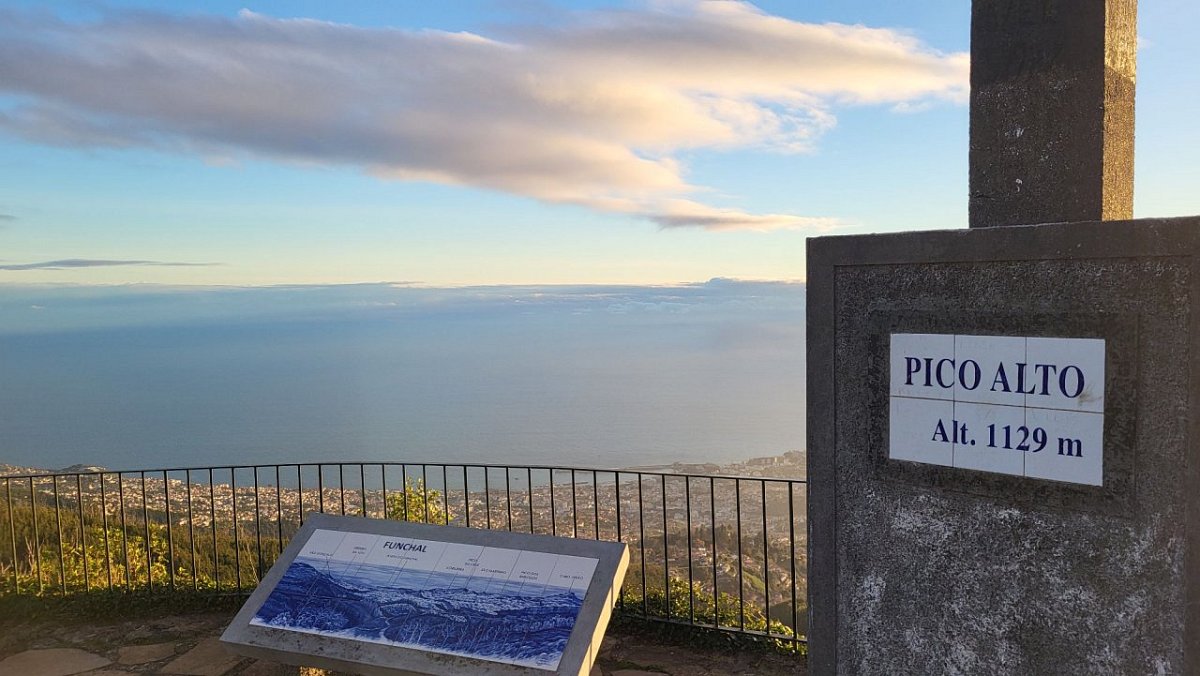 Pico Alto (1129 m)