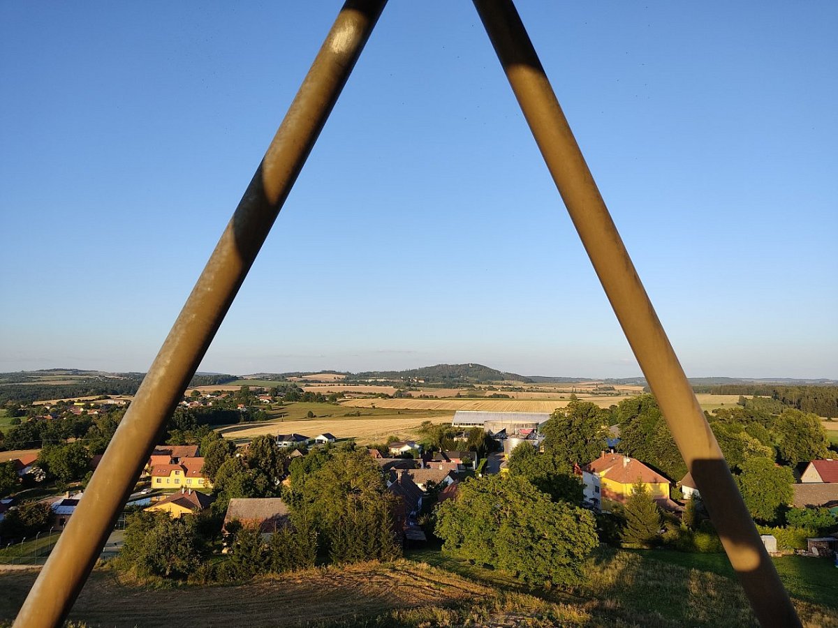 Čermákův vrch (532&nbsp;m)