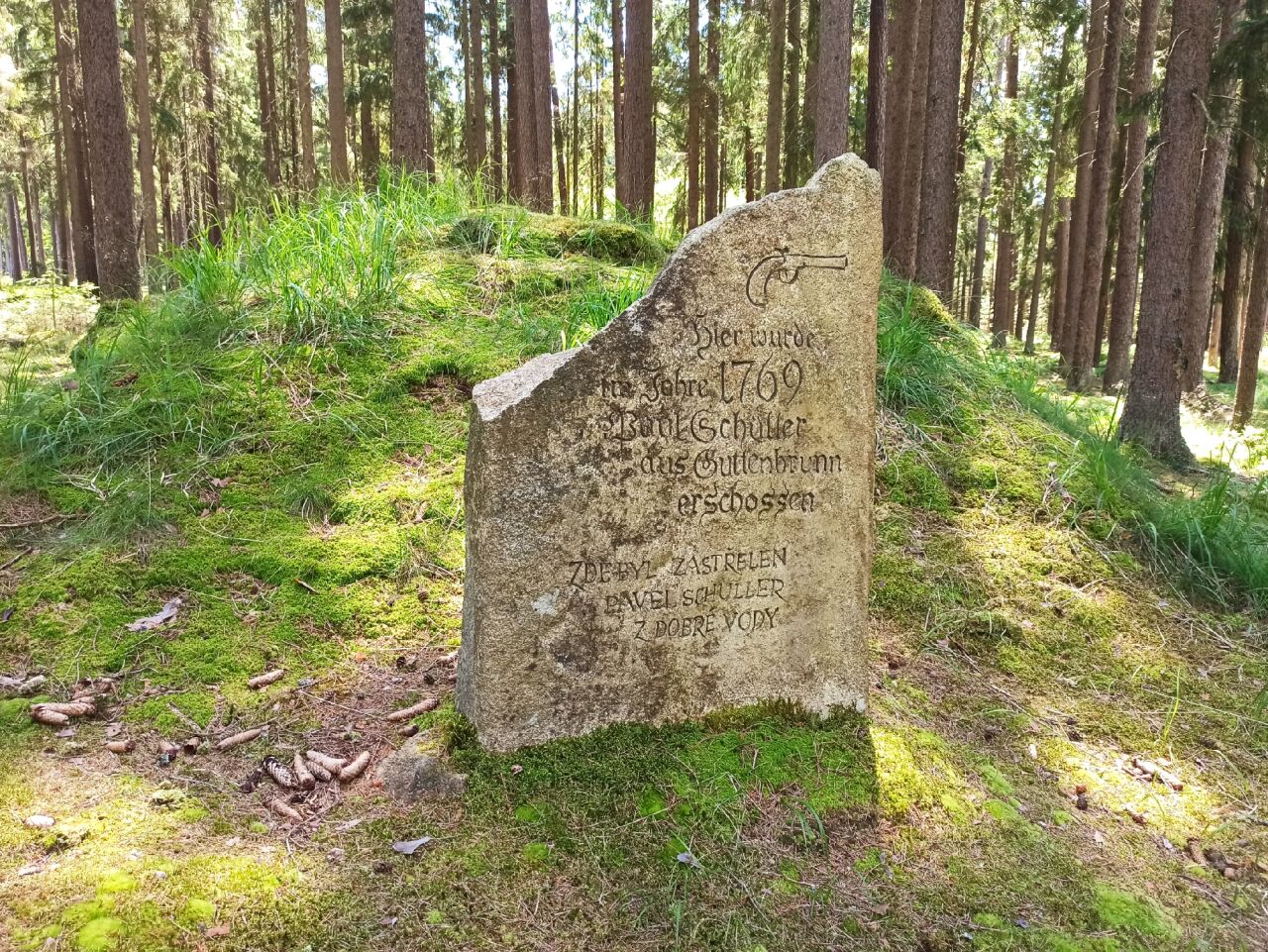 Schullerův kámen